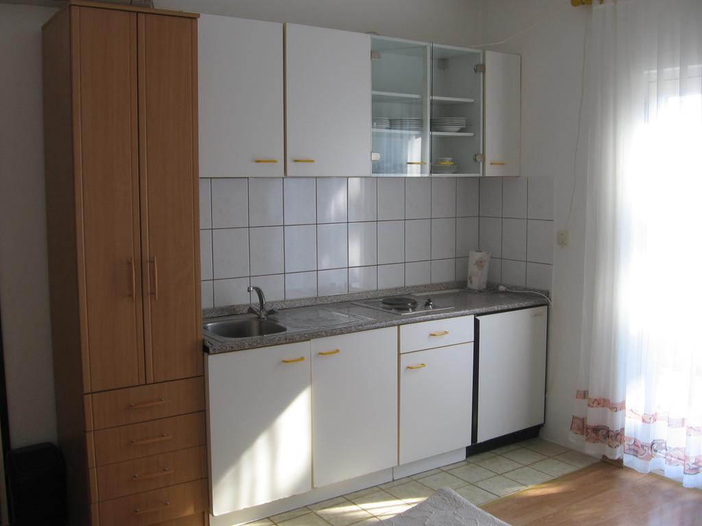 Apartments Marjanovic Bol Room photo