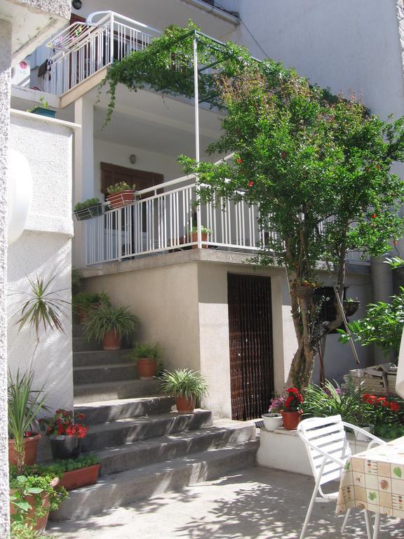 Apartments Marjanovic Bol Exterior photo